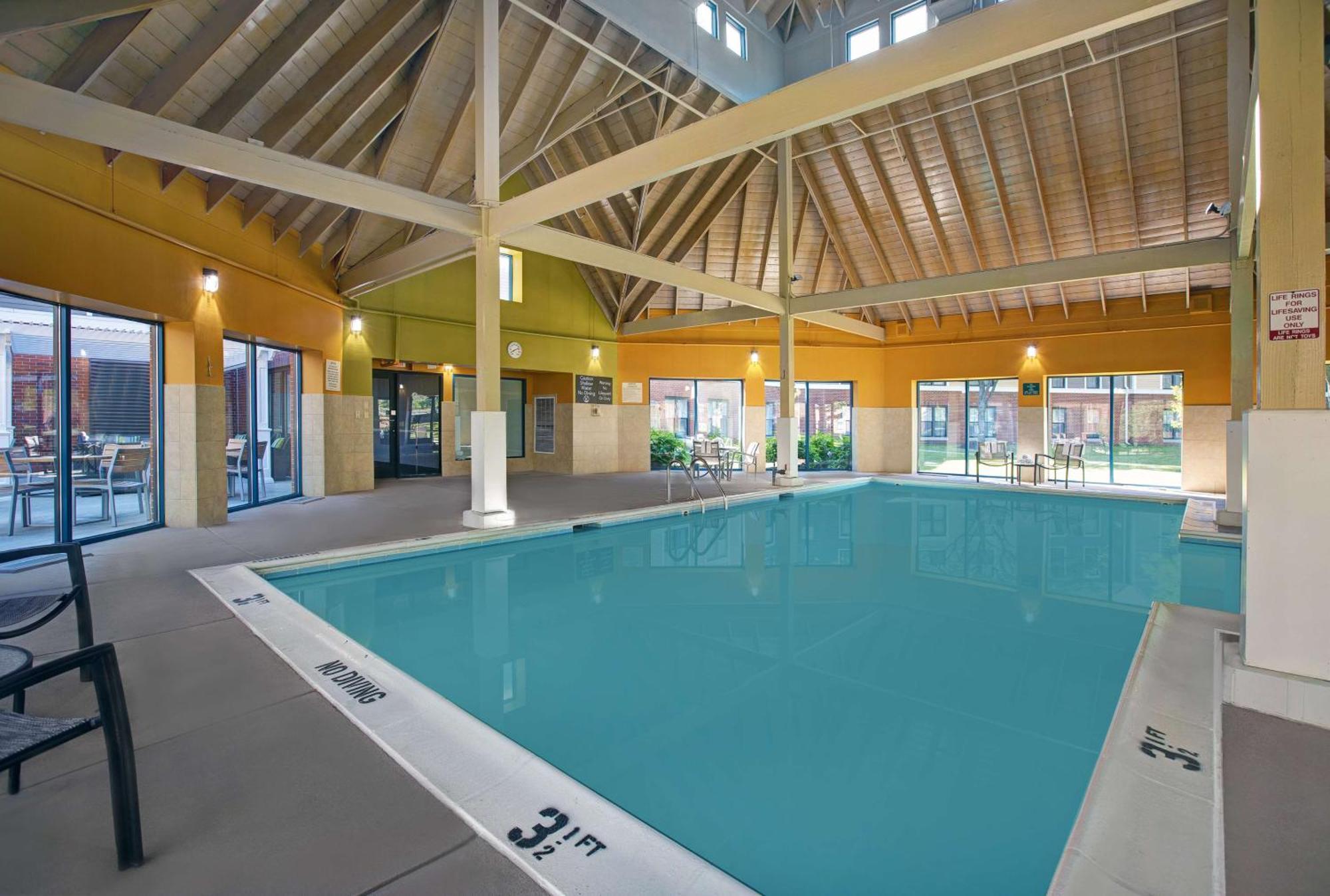 Hotel Homewood By Hilton Chicago-lincolnshire 3*